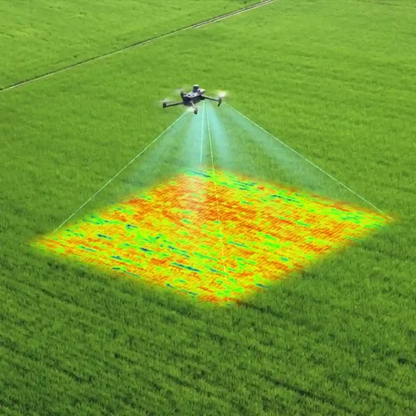 Visualisierung Multispektraldatenerfassung Feld mittels Drohne