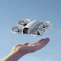 DJI Neo Handflächenstart