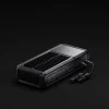 DJI Power 1.8 kW Solar/Auto Schnellladegerät Produktbild mit schwarzen Hintergrund