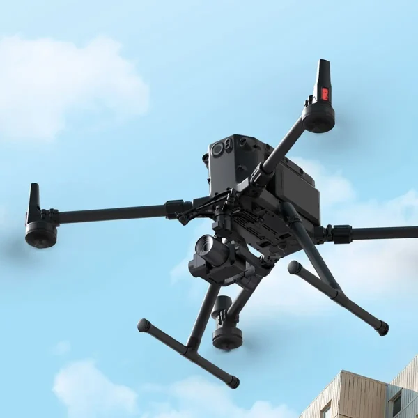 ShareUAV 6100 Mappingkamera mit Matrice 350 Drohne im Flug